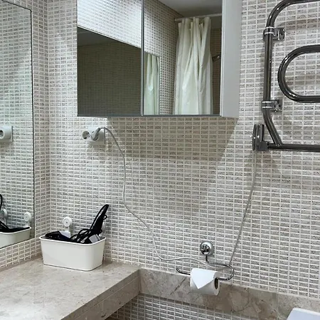 Sea Breeze Apartment *