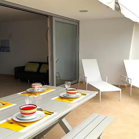 Apartment Sea Breeze *